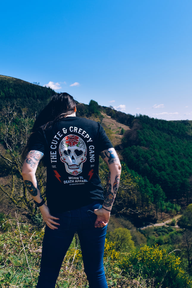 Cute & Creepy Gang red rose Dead Cute Sugar Skull black T-shirt - front and back print